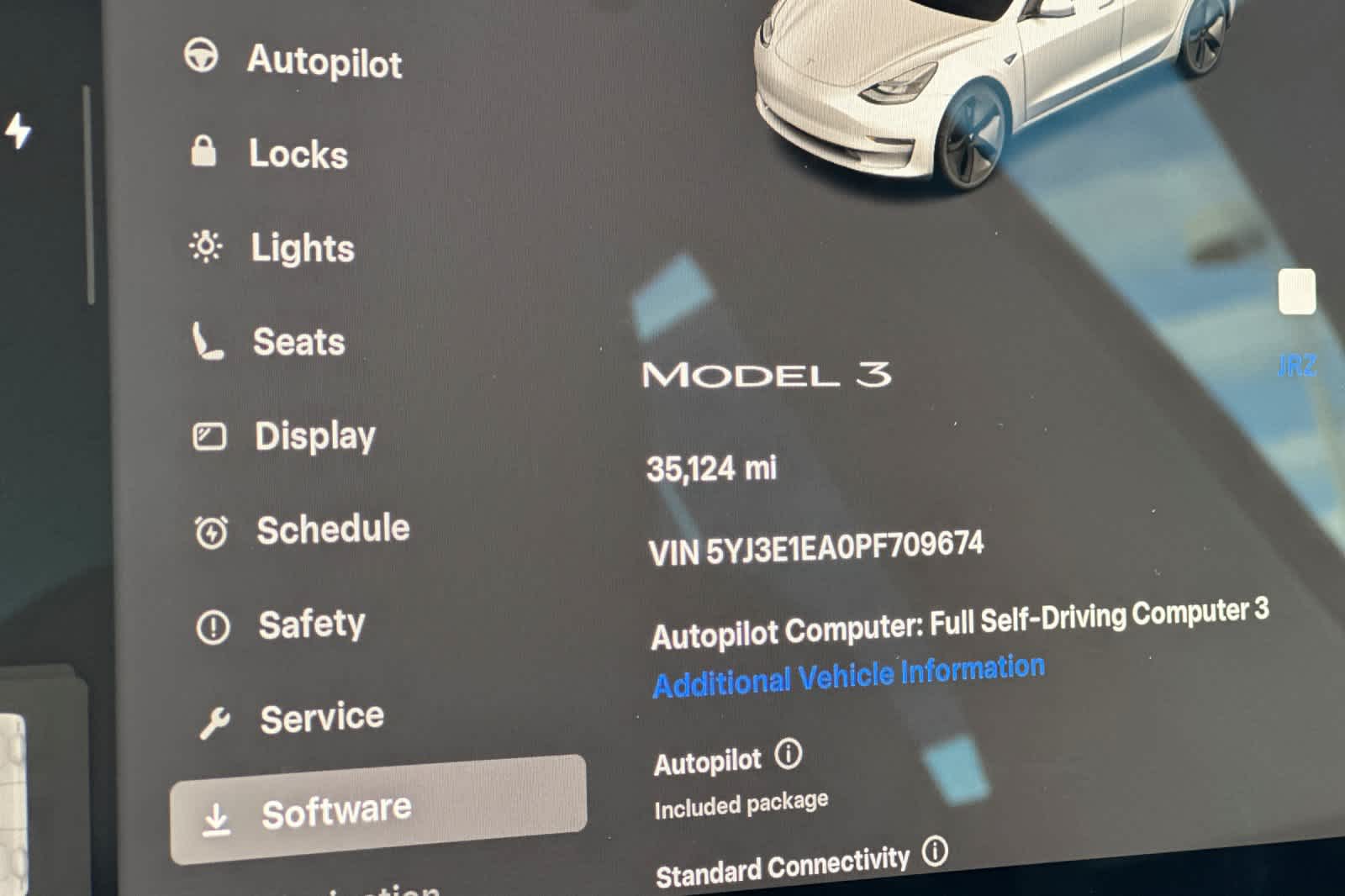 Thumbnail: 2023 Tesla Model 3 - 27