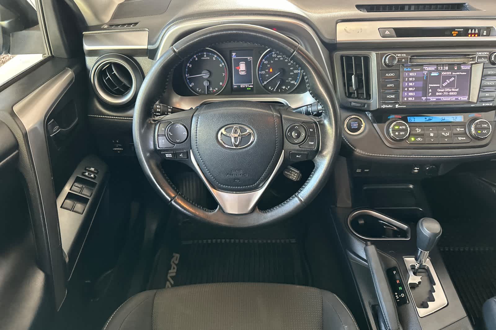 Thumbnail: 2018 Toyota RAV4 - 14