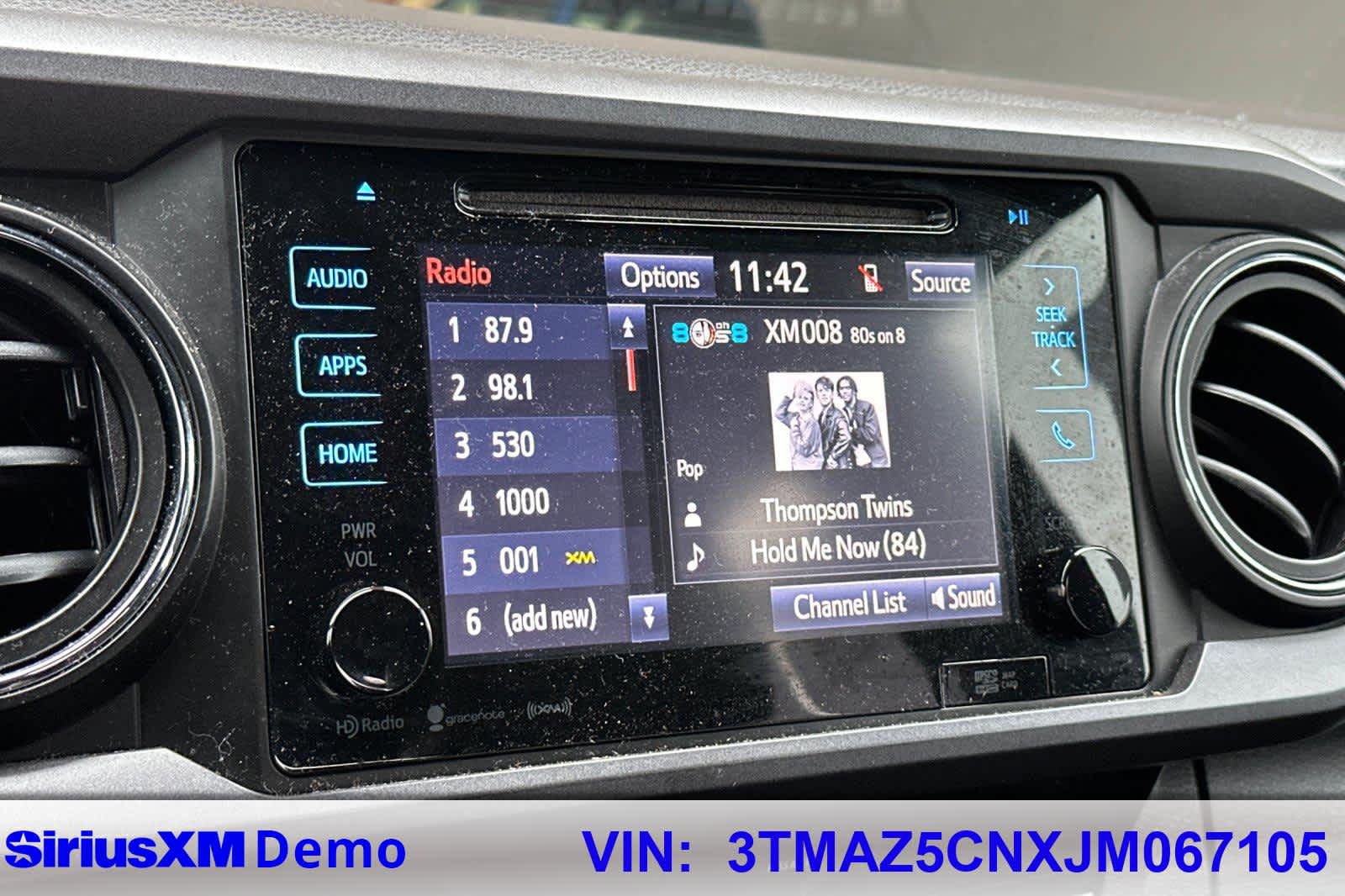 Thumbnail: 2018 Toyota Tacoma - 32