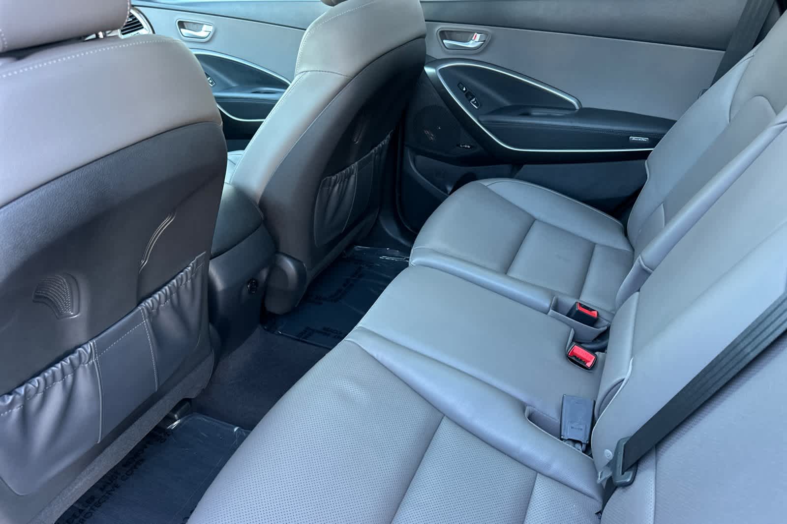 Thumbnail: 2017 Hyundai Santa Fe - 4