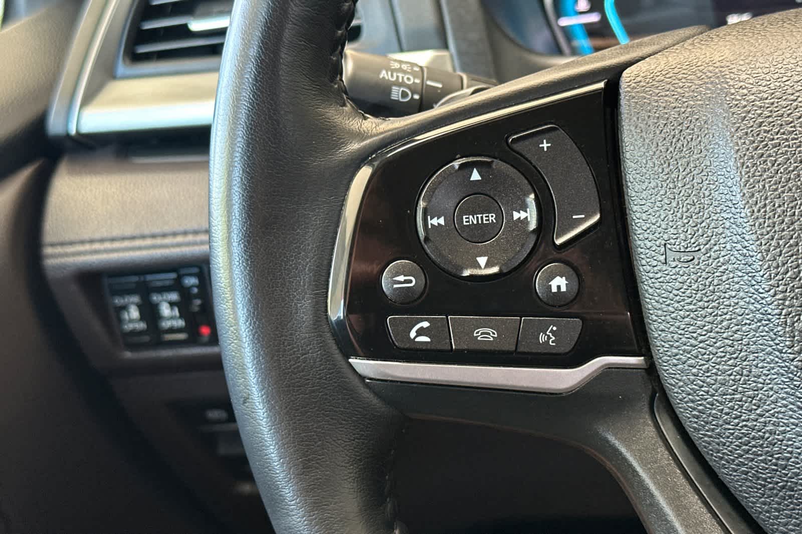 2019 Honda Odyssey EX-L 26