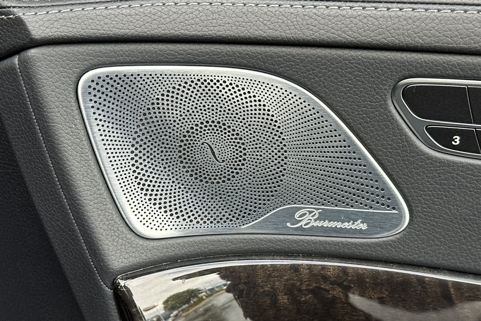 Thumbnail: 2019 Mercedes-Benz S-Class - 19