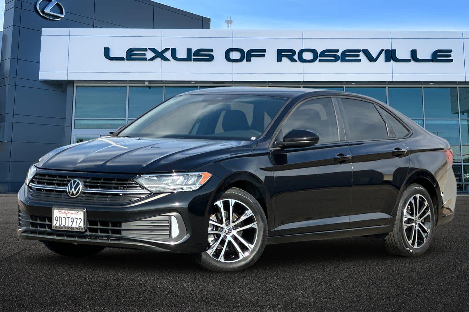 Thumbnail: 2022 Volkswagen Jetta - 1