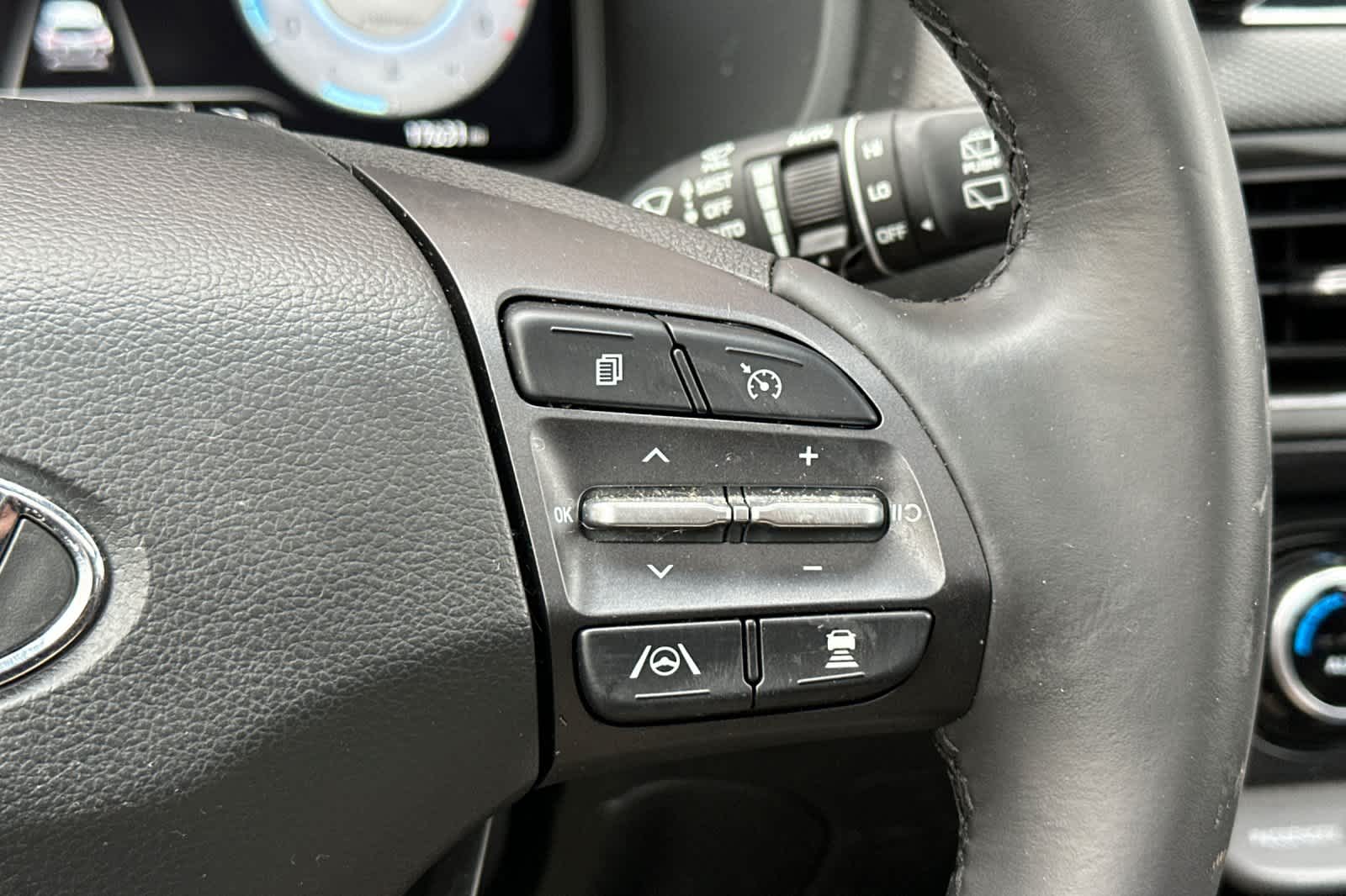 Thumbnail: 2022 Hyundai Kona - 28