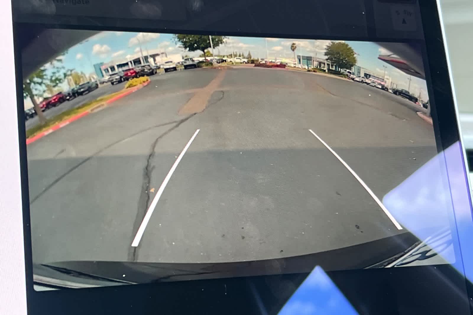 Thumbnail: 2022 Tesla Model 3 - 21