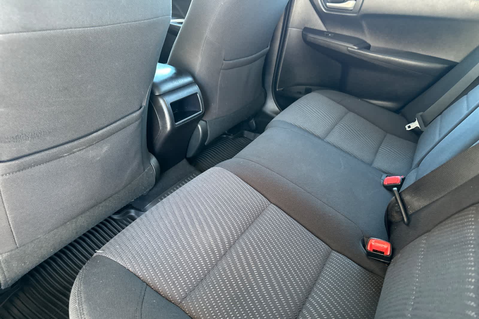 Thumbnail: 2016 Toyota Camry - 3