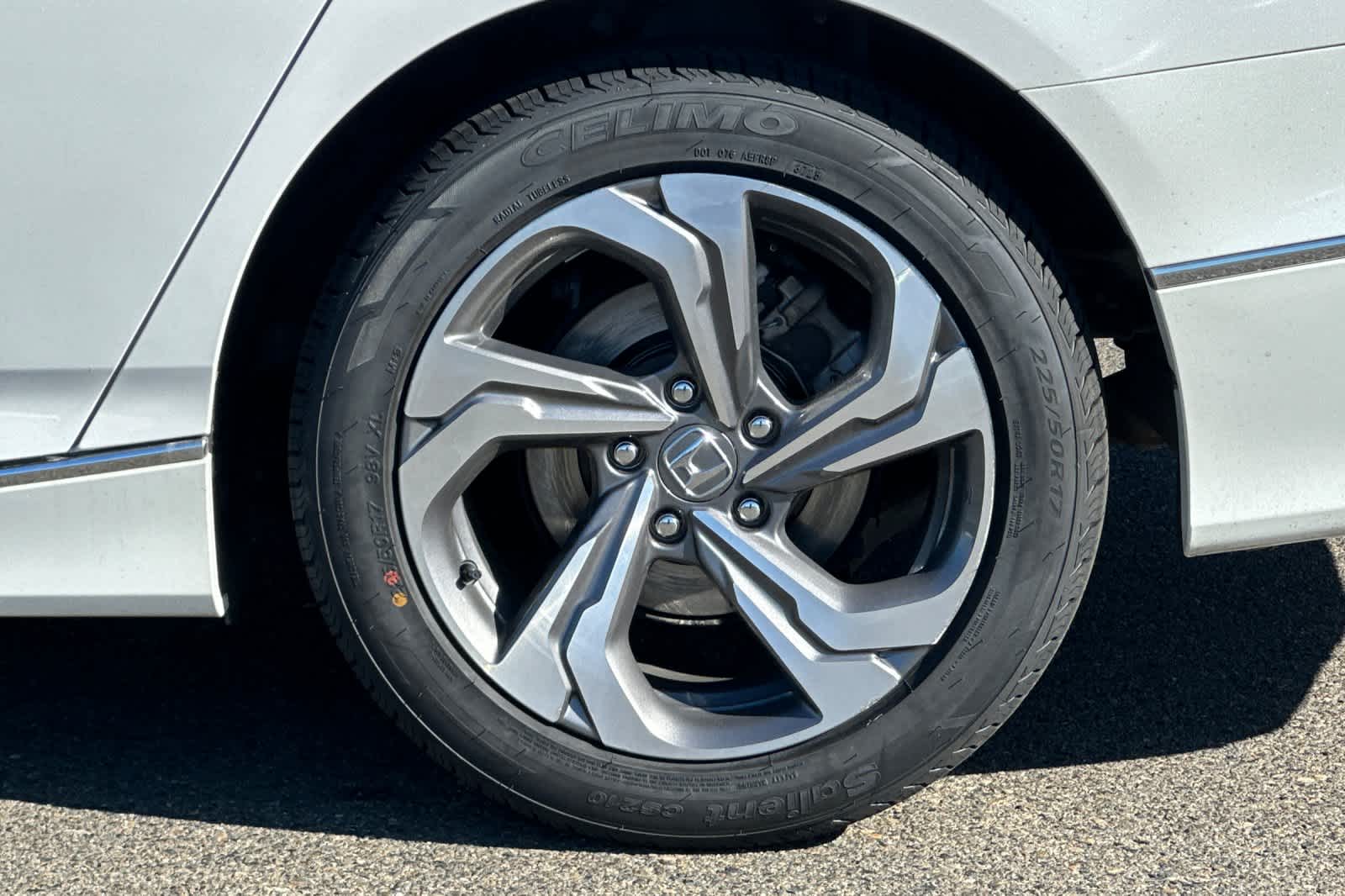 Thumbnail: 2019 Honda Accord - 30