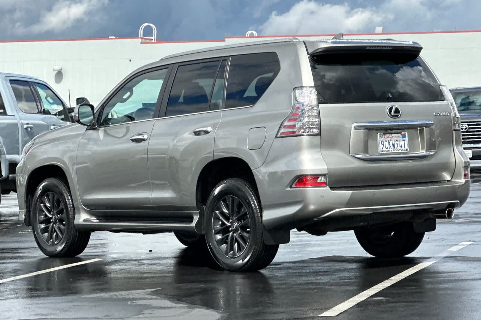 Thumbnail: 2022 Lexus GX - 7