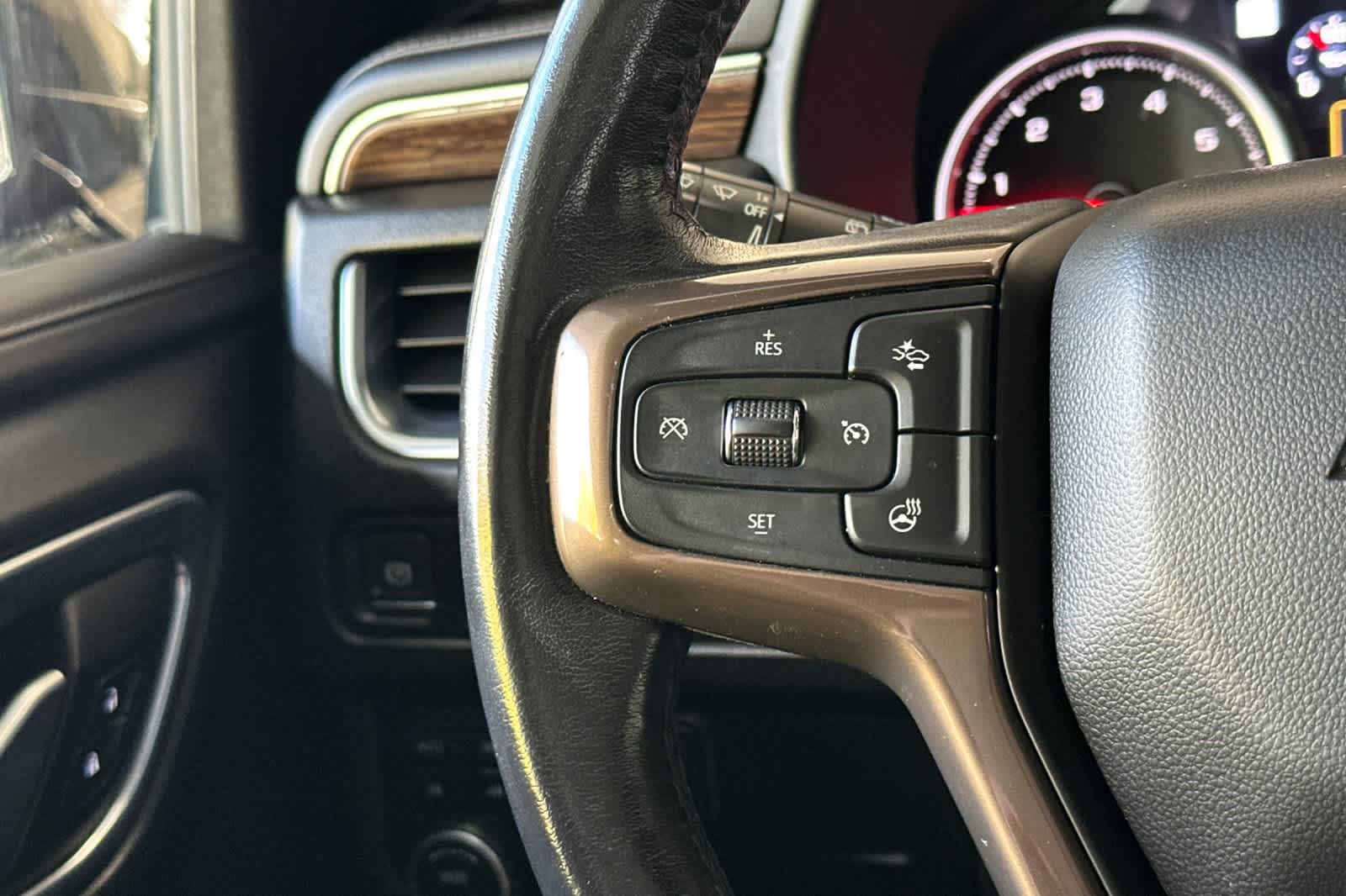 Thumbnail: 2021 Chevrolet Suburban - 28