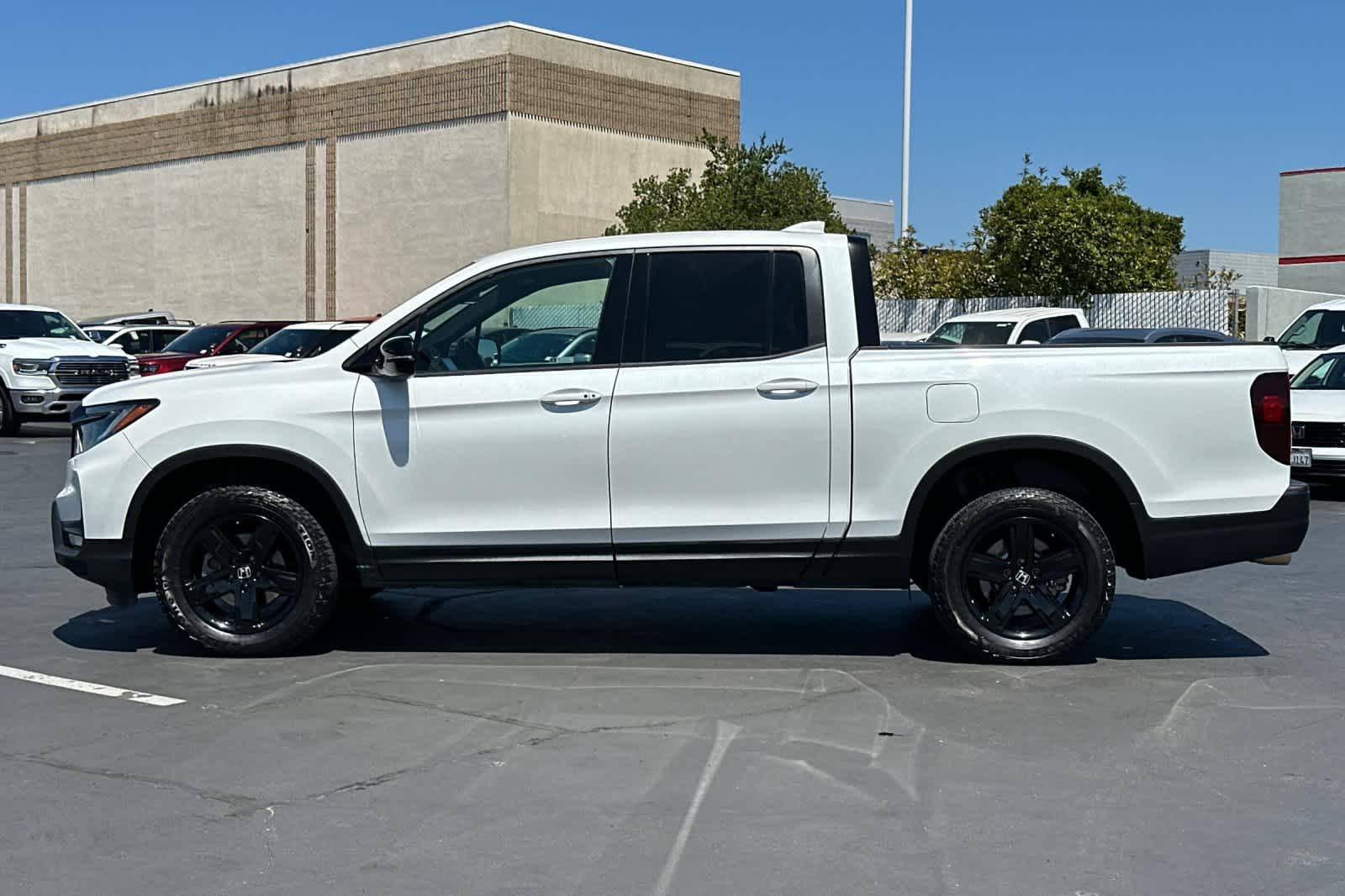 Thumbnail: 2022 Honda Ridgeline - 9