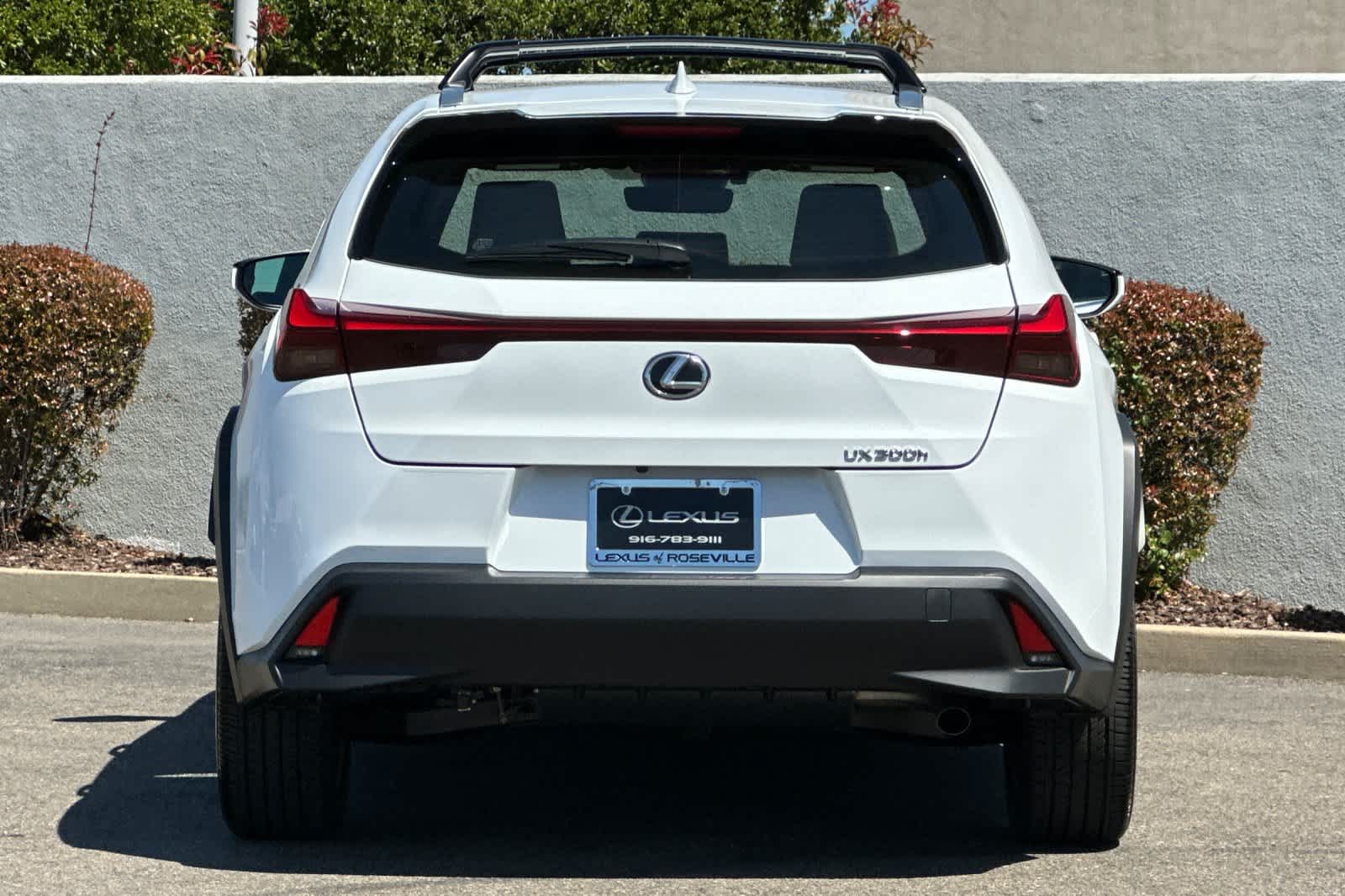 Thumbnail: 2026 Lexus UX - 8