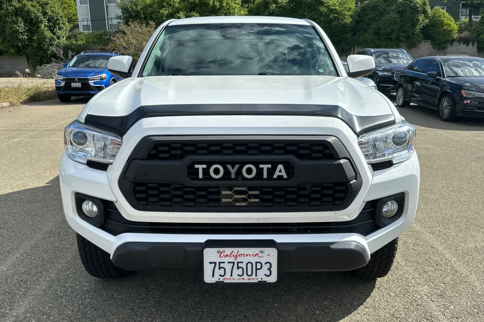 Thumbnail: 2022 Toyota Tacoma - 6