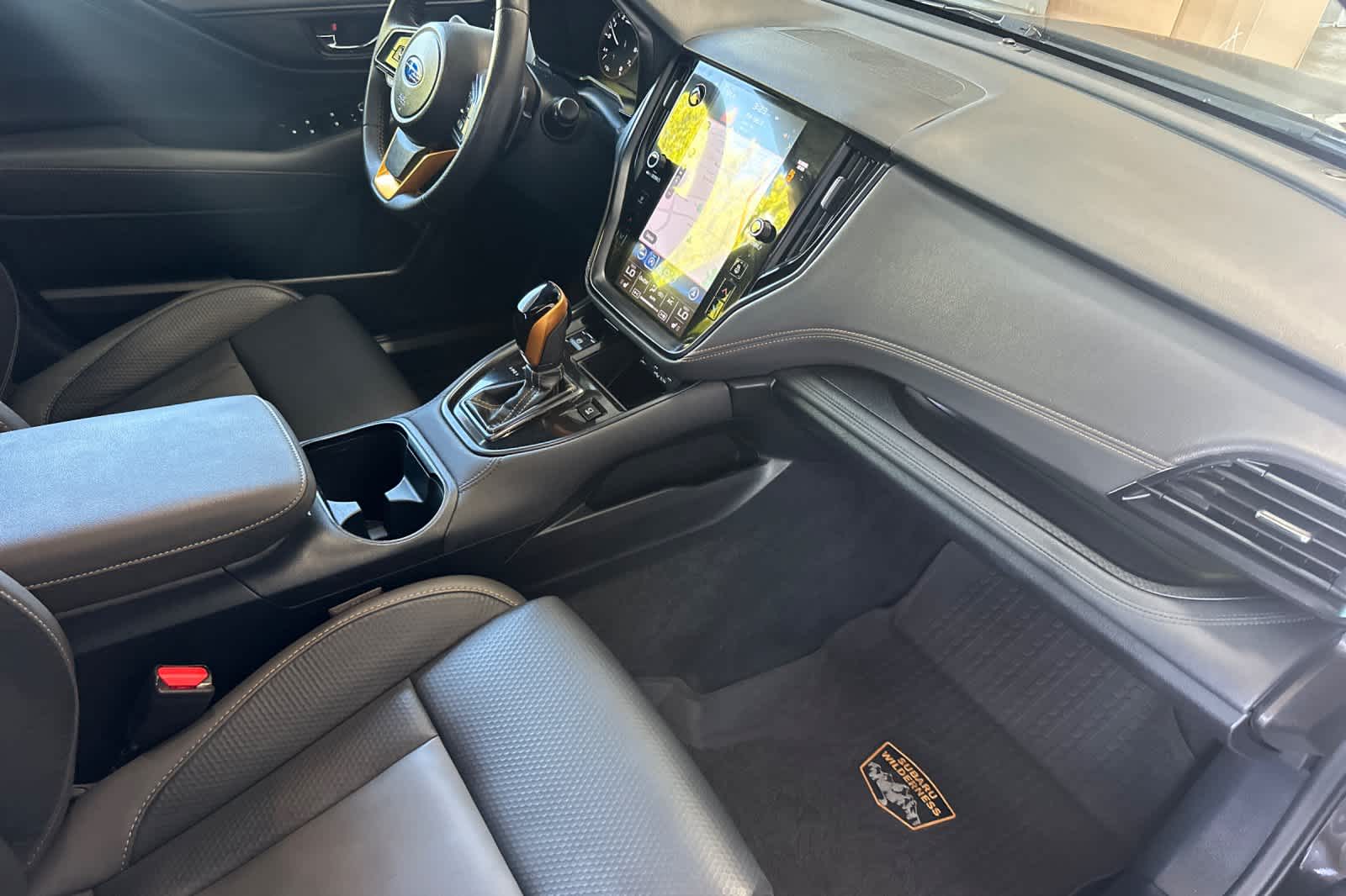 Thumbnail: 2022 Subaru Outback - 17