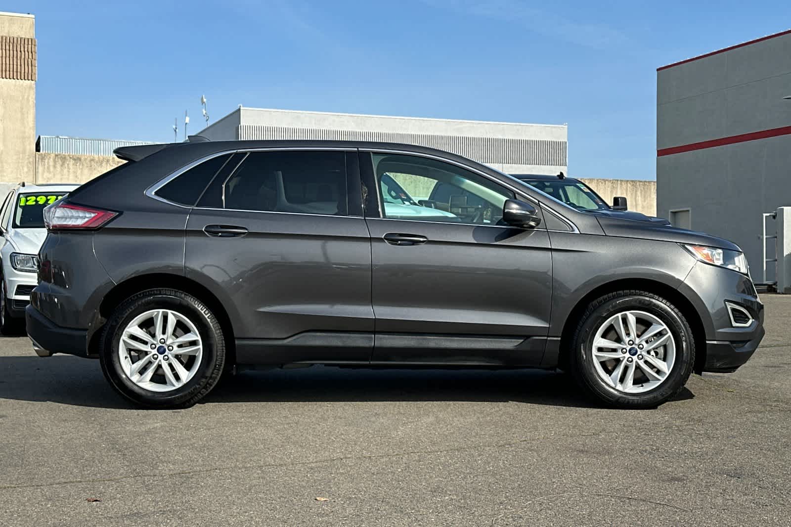 Thumbnail: 2015 Ford Edge - 6