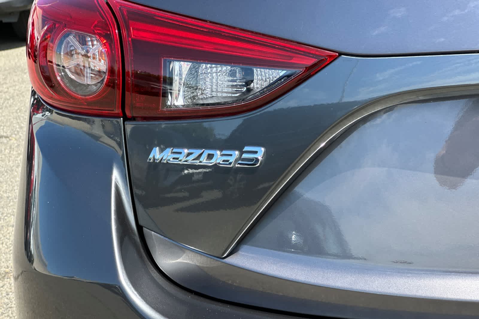 Thumbnail: 2018 Mazda Mazda3 - 33