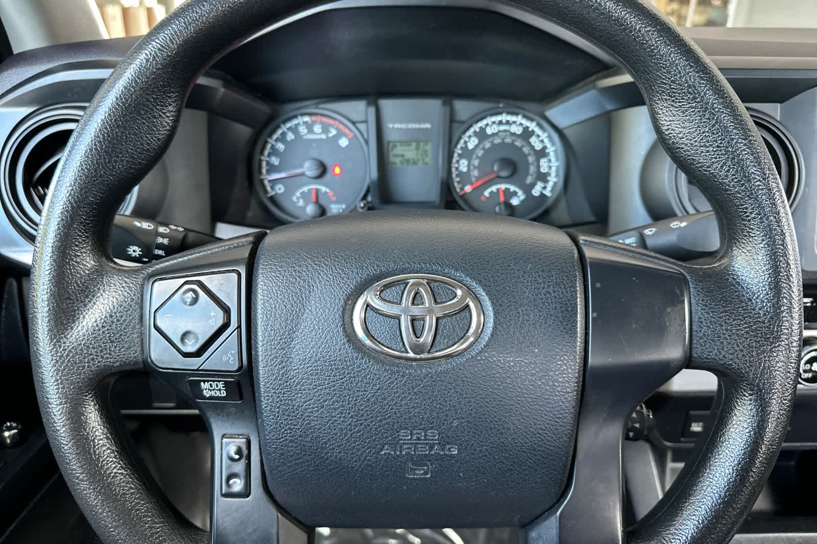 Thumbnail: 2017 Toyota Tacoma - 22