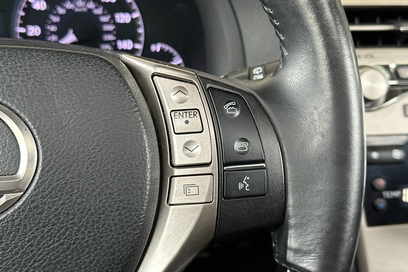 Thumbnail: 2014 Lexus RX - 28