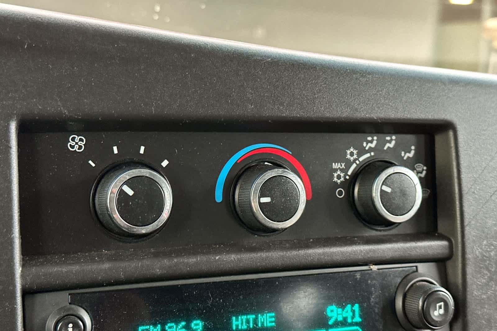 Thumbnail: 2020 Chevrolet Express - 18