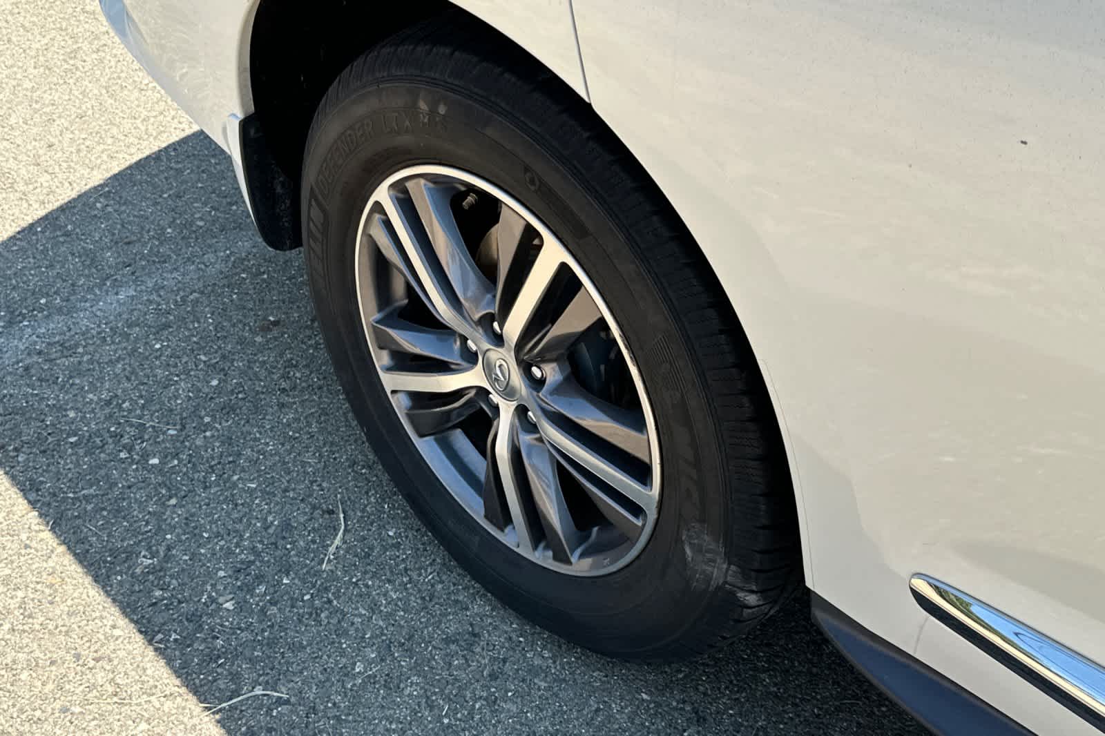 Thumbnail: 2016 INFINITI QX60 - 14