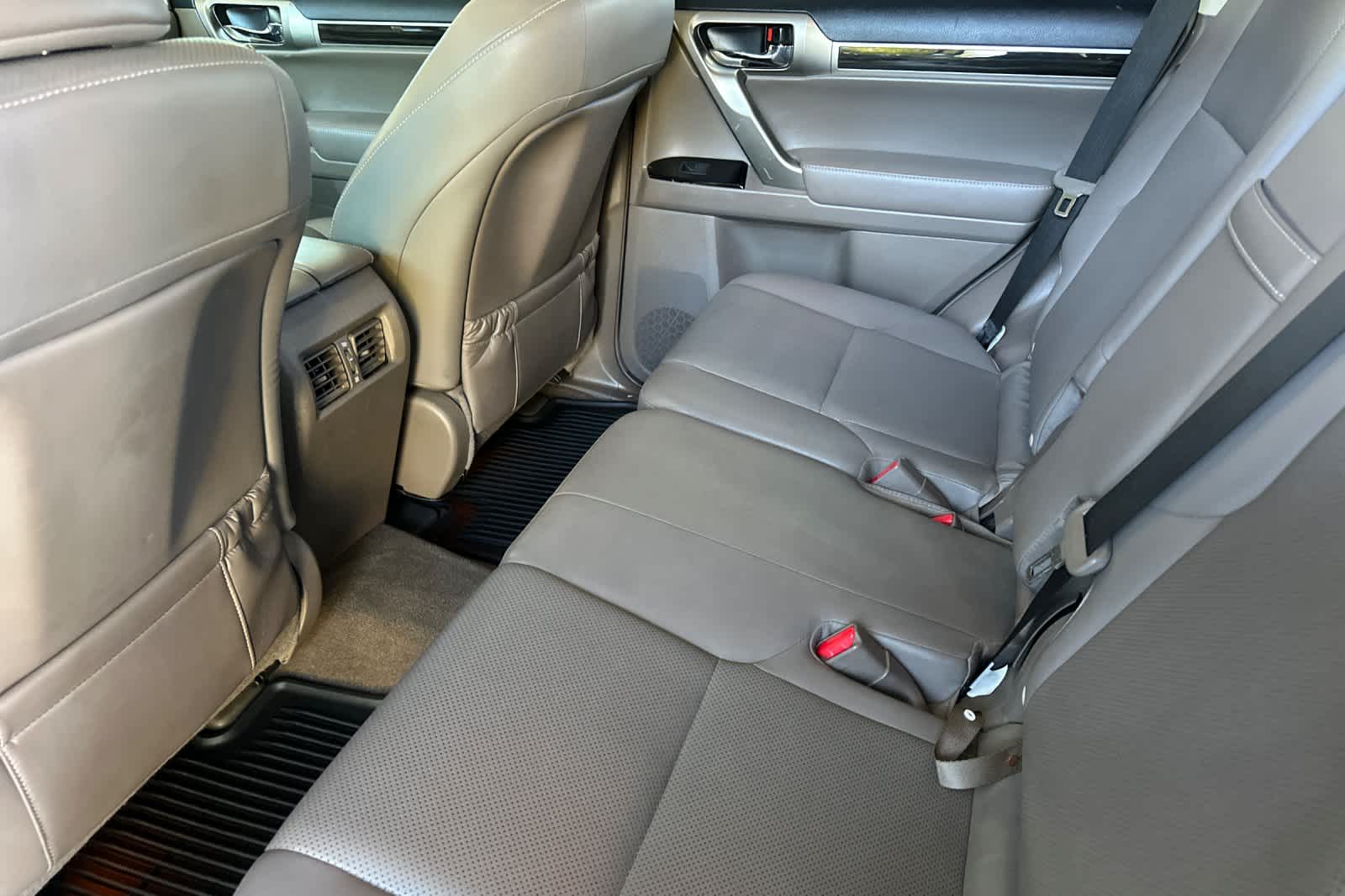 Thumbnail: 2017 Lexus GX - 4