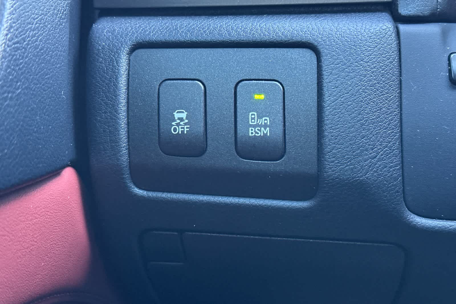 Thumbnail: 2015 Lexus GS - 30