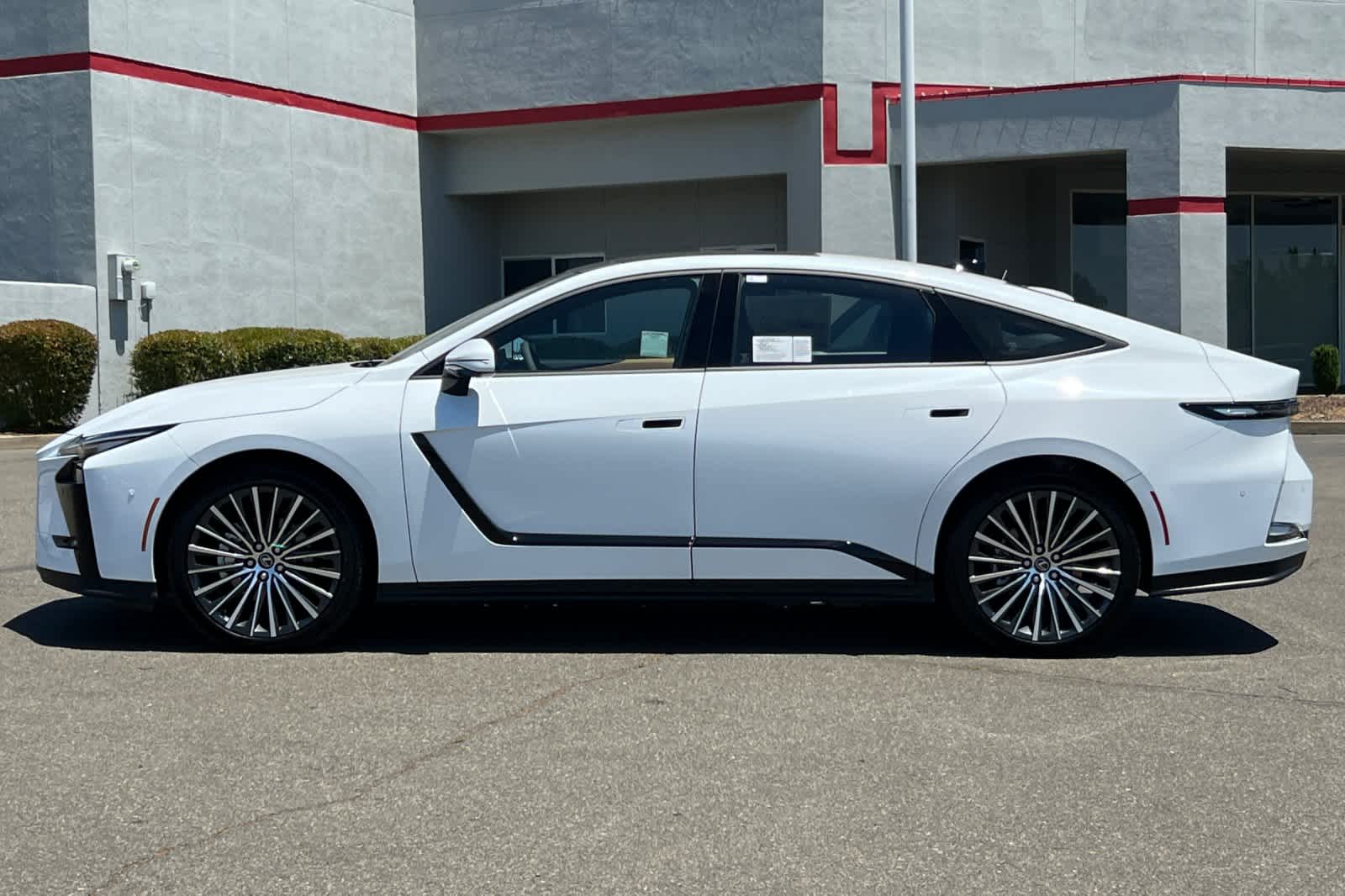Thumbnail: 2026 Lexus ES - 9
