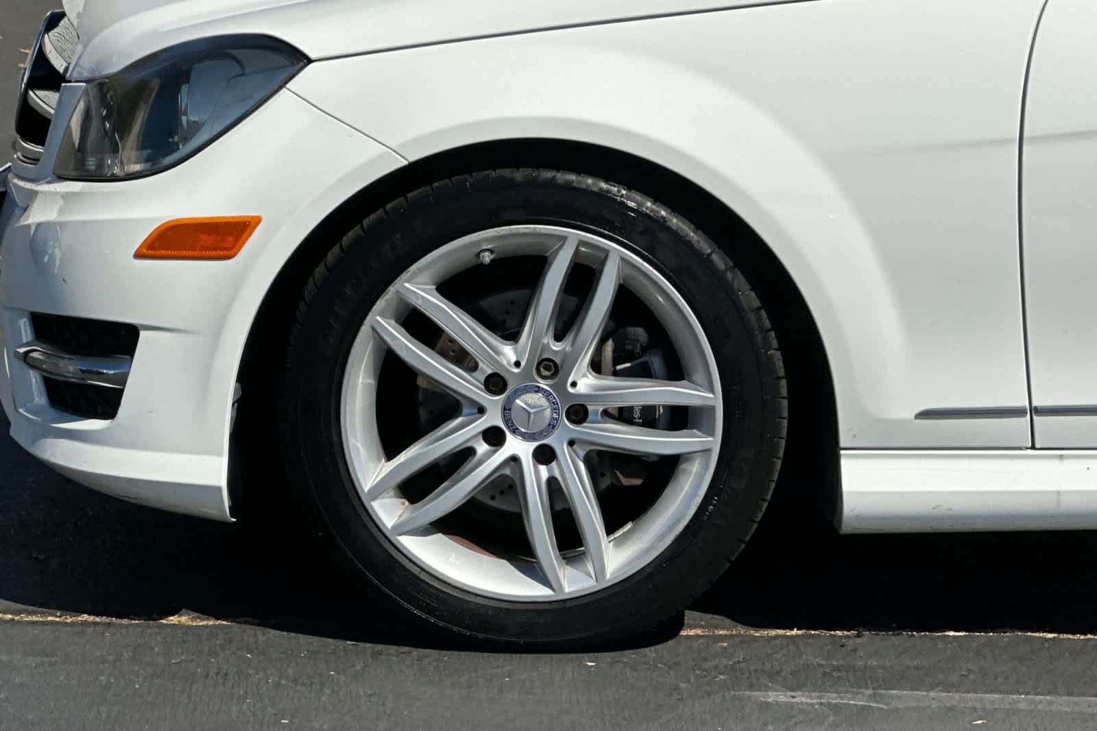 Thumbnail: 2014 Mercedes-Benz C-Class - 29