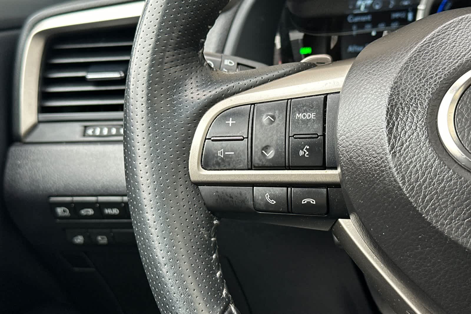 Thumbnail: 2022 Lexus RX - 27