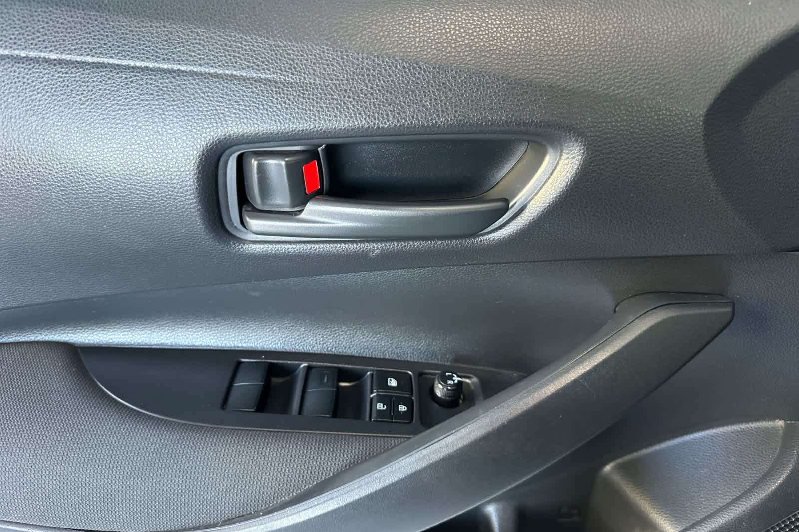 Thumbnail: 2022 Toyota Corolla - 12