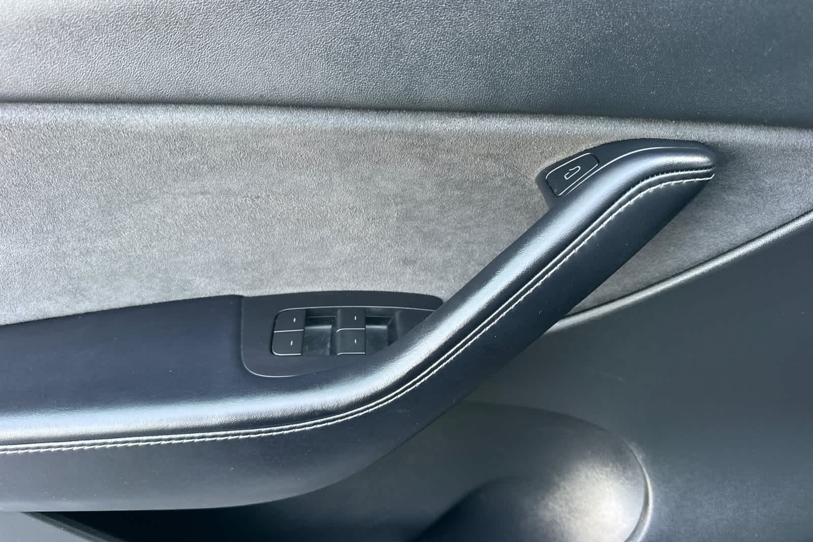 Thumbnail: 2021 Tesla Model Y - 12