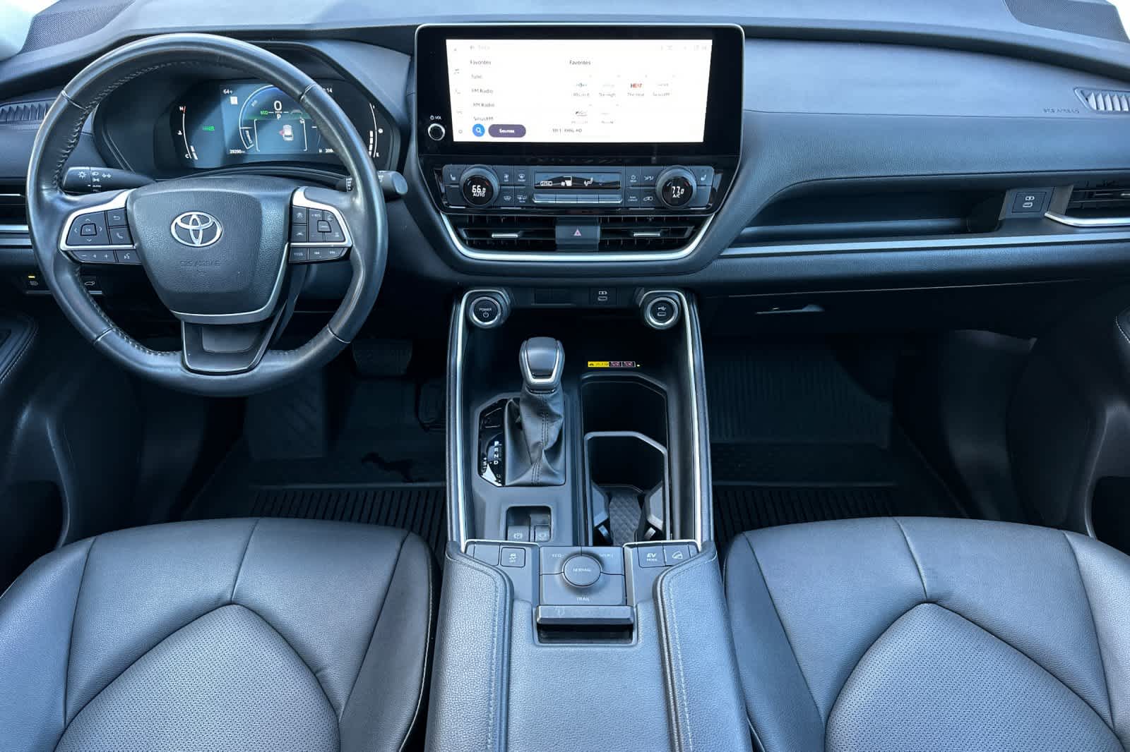 Thumbnail: 2024 Toyota Grand Highlander - 3