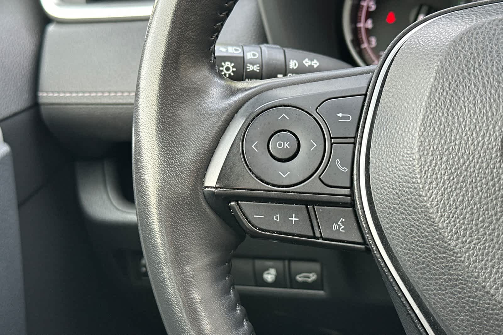 Thumbnail: 2023 Toyota RAV4 - 26