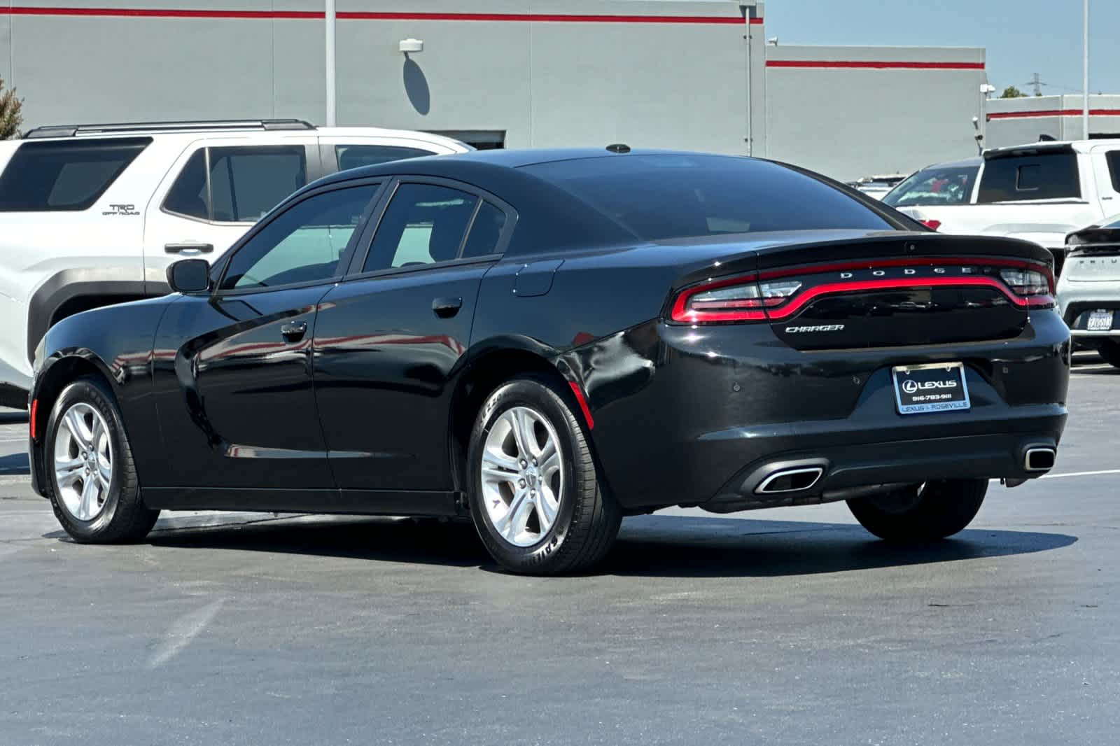 Thumbnail: 2019 Dodge Charger - 7