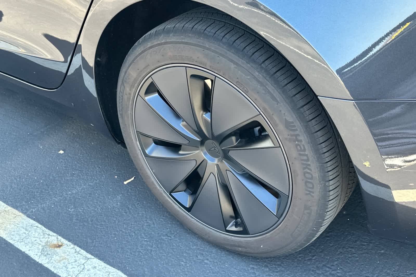 Thumbnail: 2024 Tesla Model 3 - 17