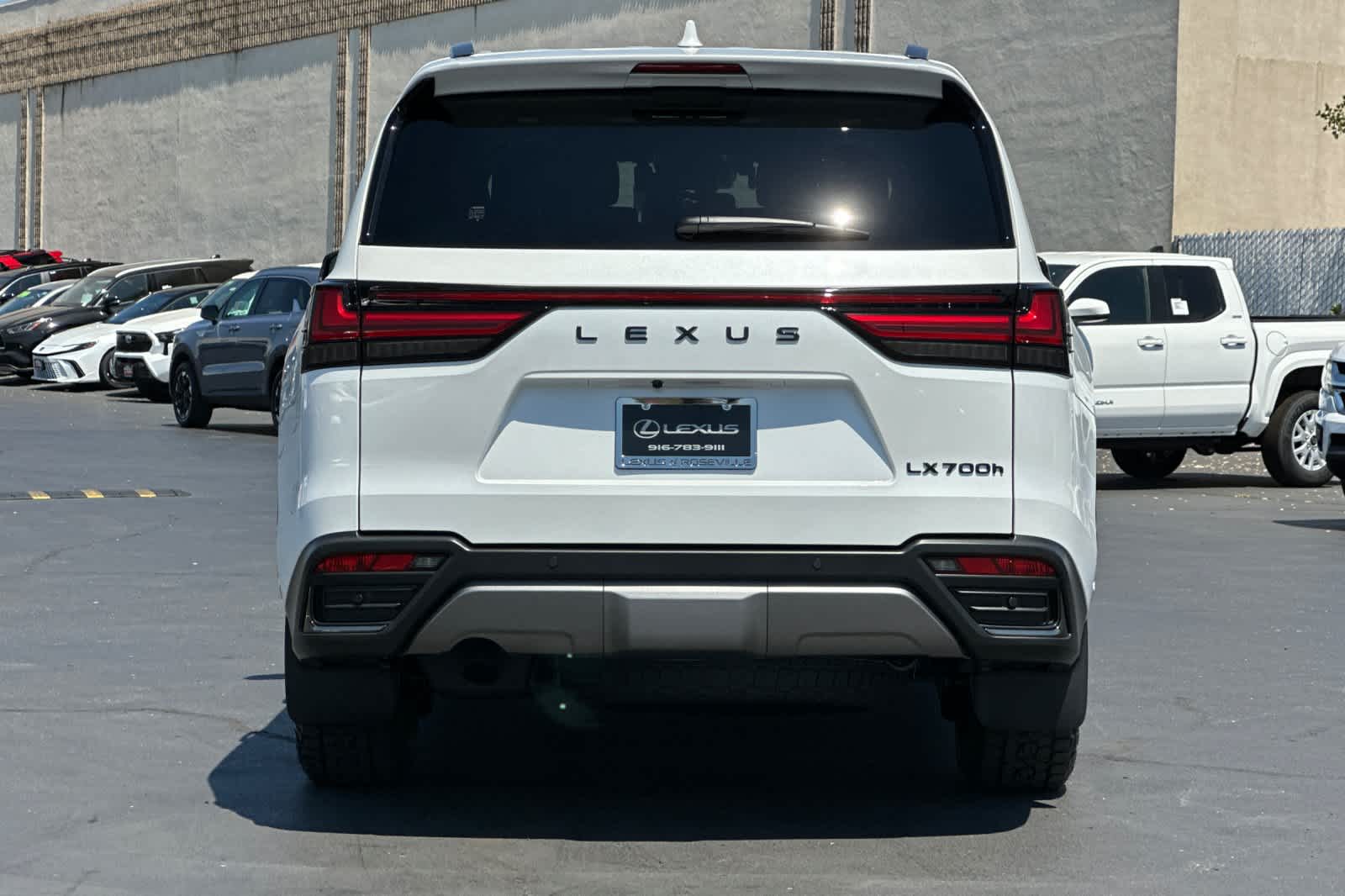 Thumbnail: 2025 Lexus LX - 8