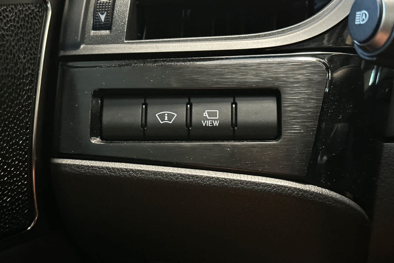 Thumbnail: 2025 Lexus ES - 30