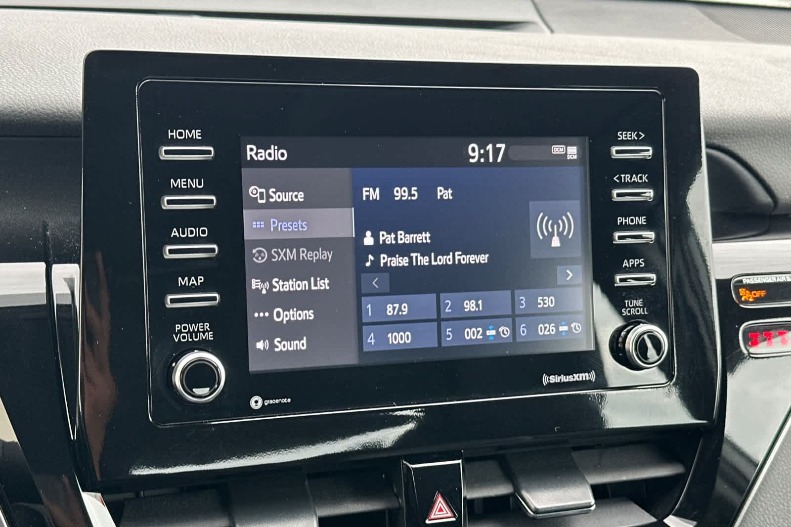 Thumbnail: 2023 Toyota Camry - 19