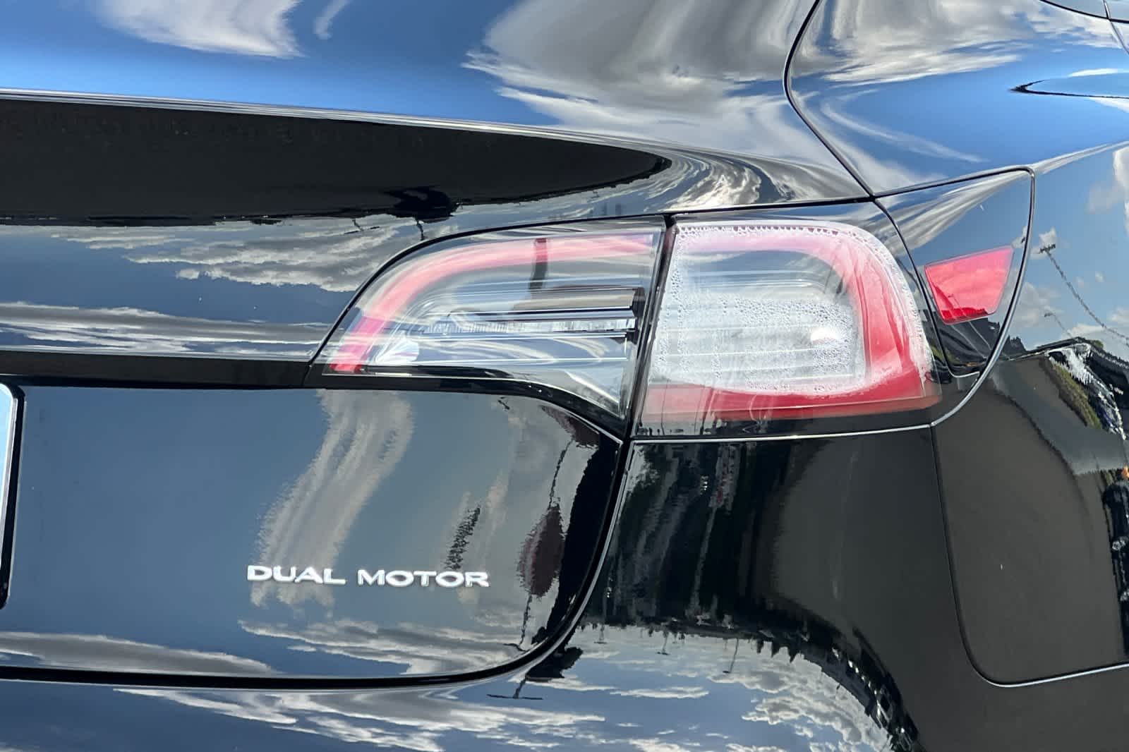 Thumbnail: 2022 Tesla Model 3 - 29