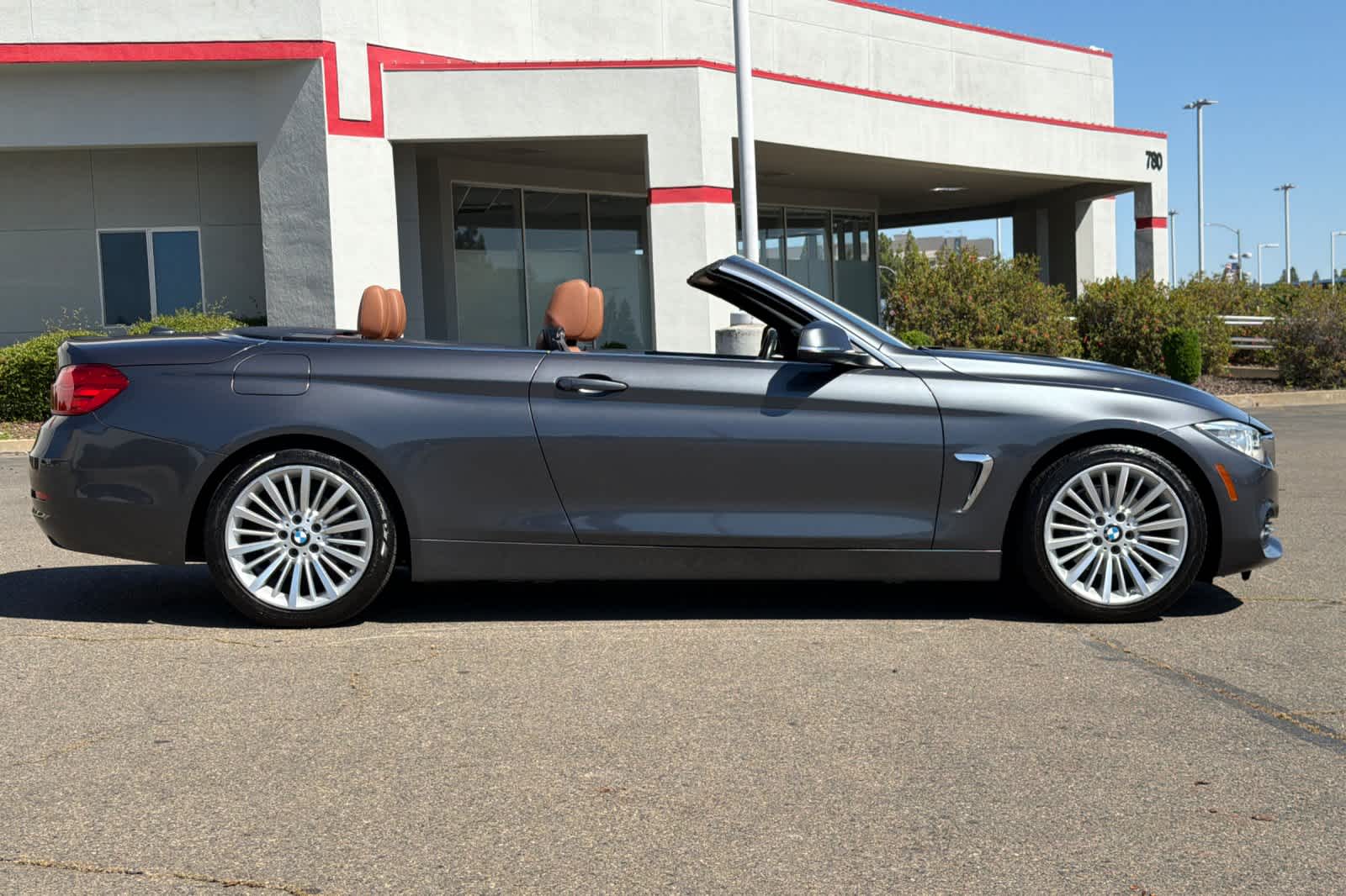 Thumbnail: 2015 BMW 4 Series - 8