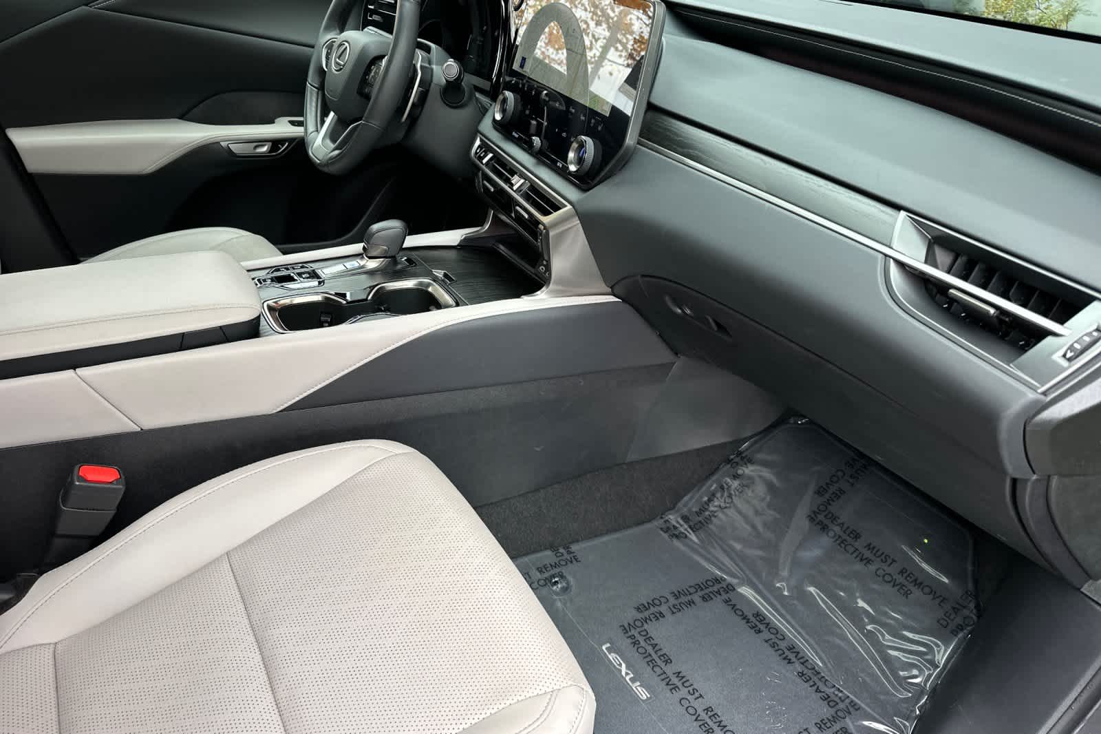 Thumbnail: 2025 Lexus RX - 17