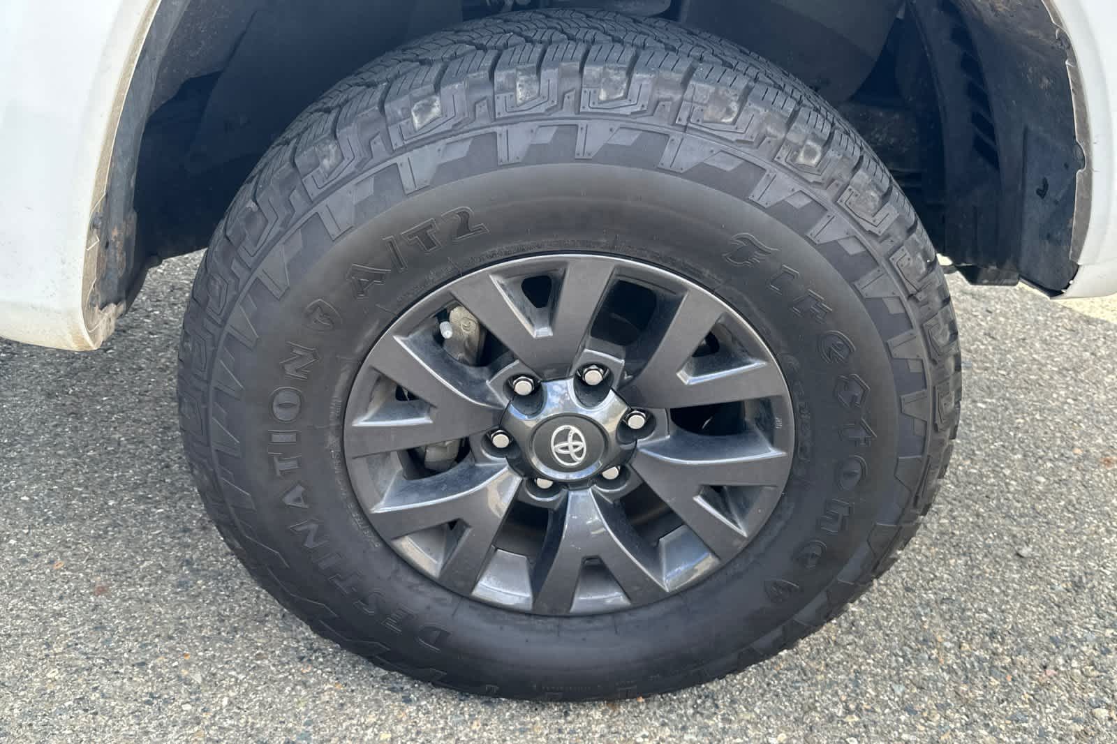 Thumbnail: 2022 Toyota Tacoma - 12