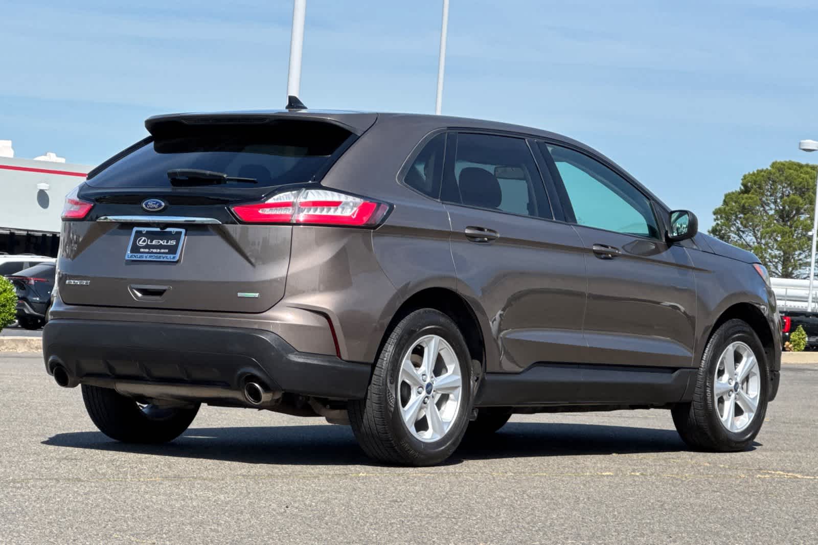 Thumbnail: 2019 Ford Edge - 2