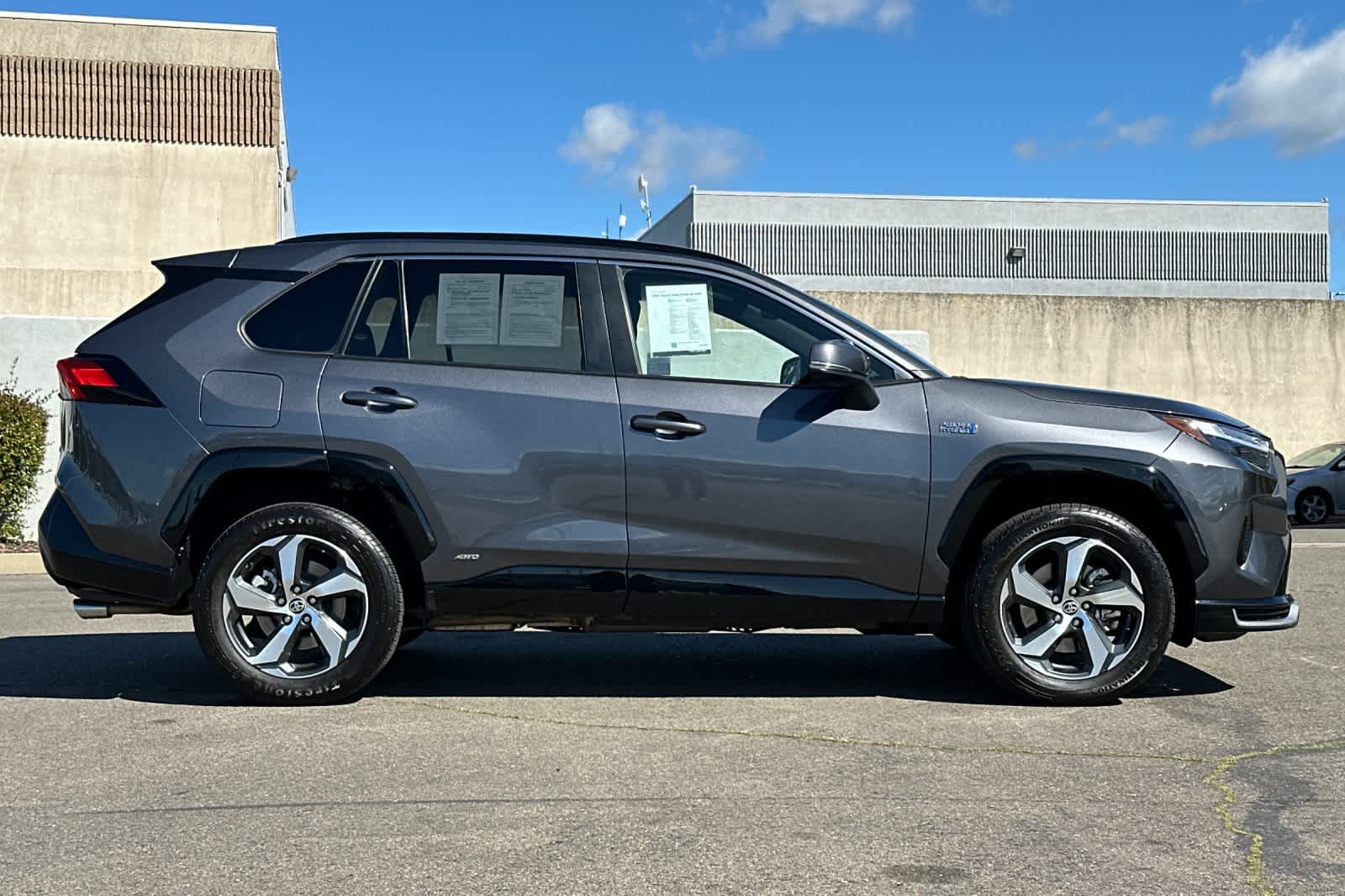 Thumbnail: 2023 Toyota RAV4 - 6