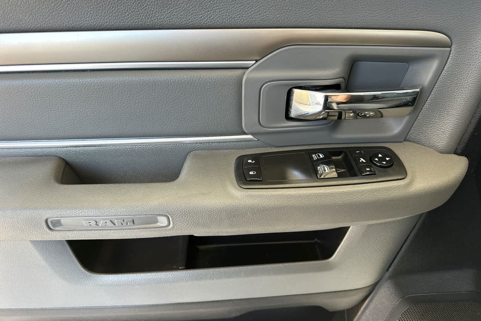 Thumbnail: 2016 RAM 1500 - 10