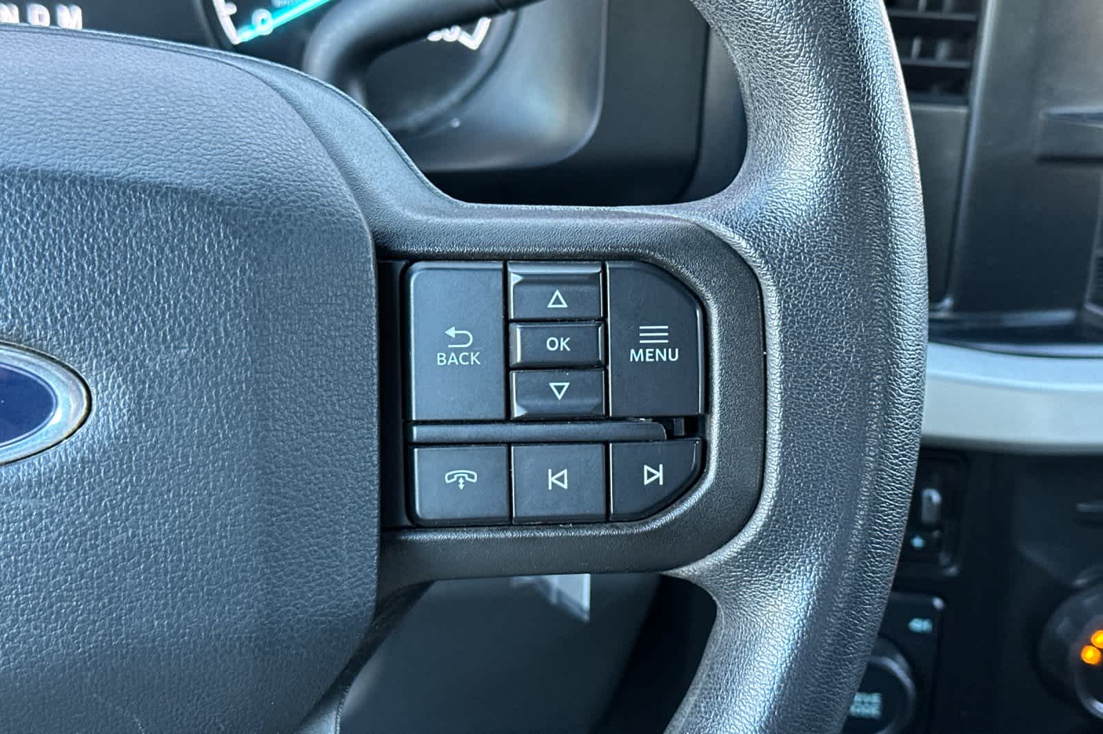 Thumbnail: 2024 Ford Econoline - 24