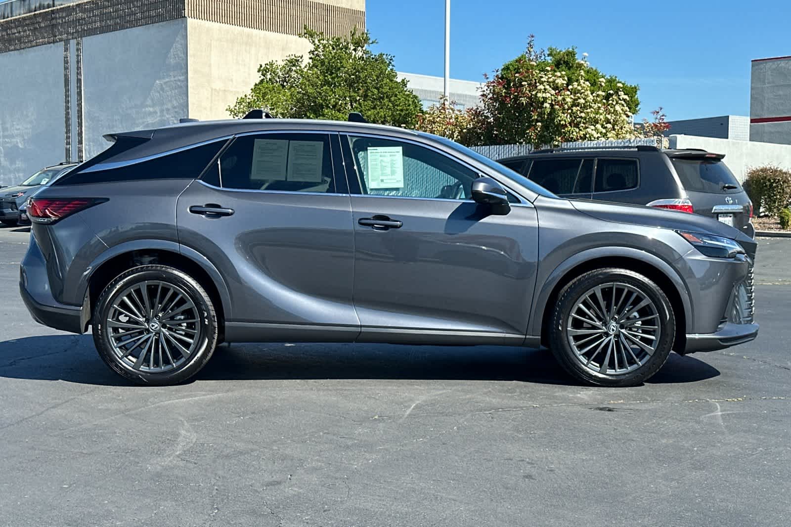 Thumbnail: 2025 Lexus RX - 6