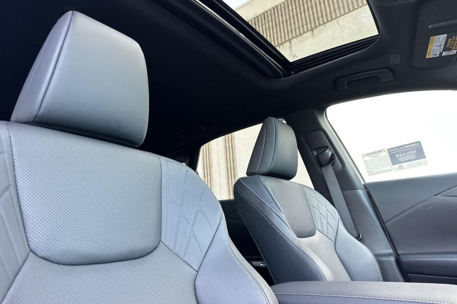 Thumbnail: 2025 Lexus RX - 18