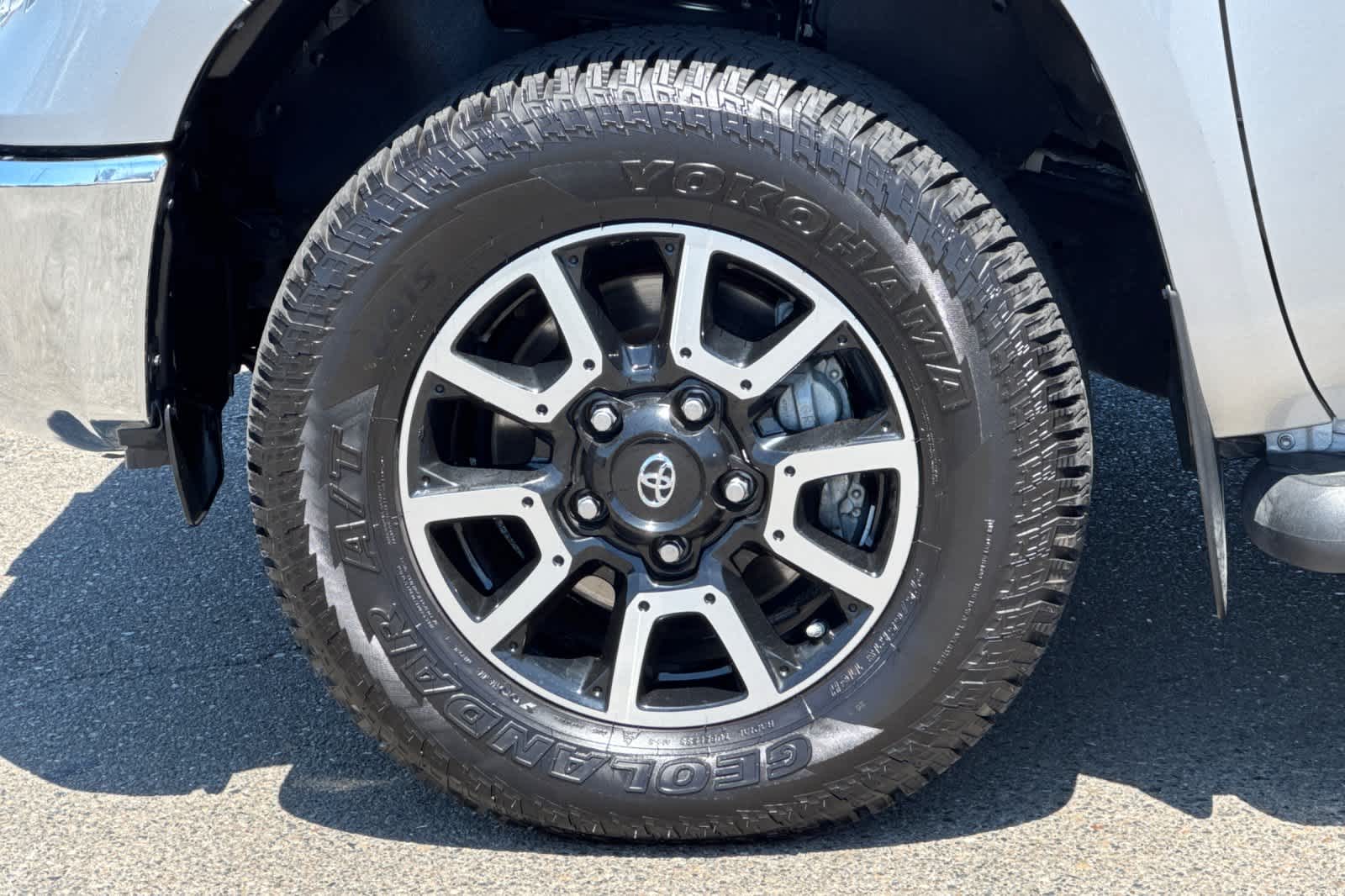 Thumbnail: 2016 Toyota Tundra - 30