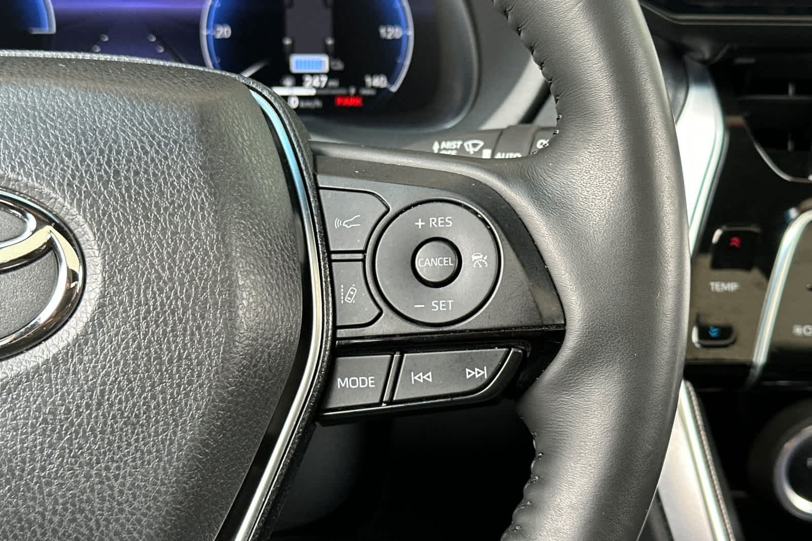 Thumbnail: 2024 Toyota Venza - 27