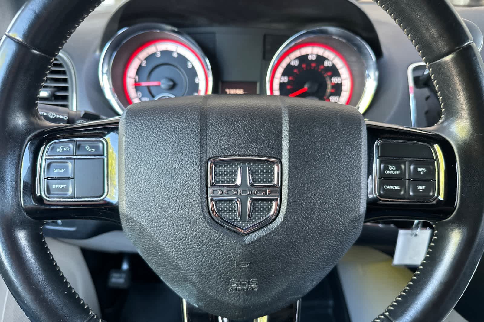 Thumbnail: 2019 Dodge Grand Caravan - 24